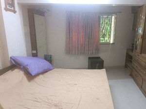 Bedroom in 2 BHK Apartment at Mahim West – for Sale