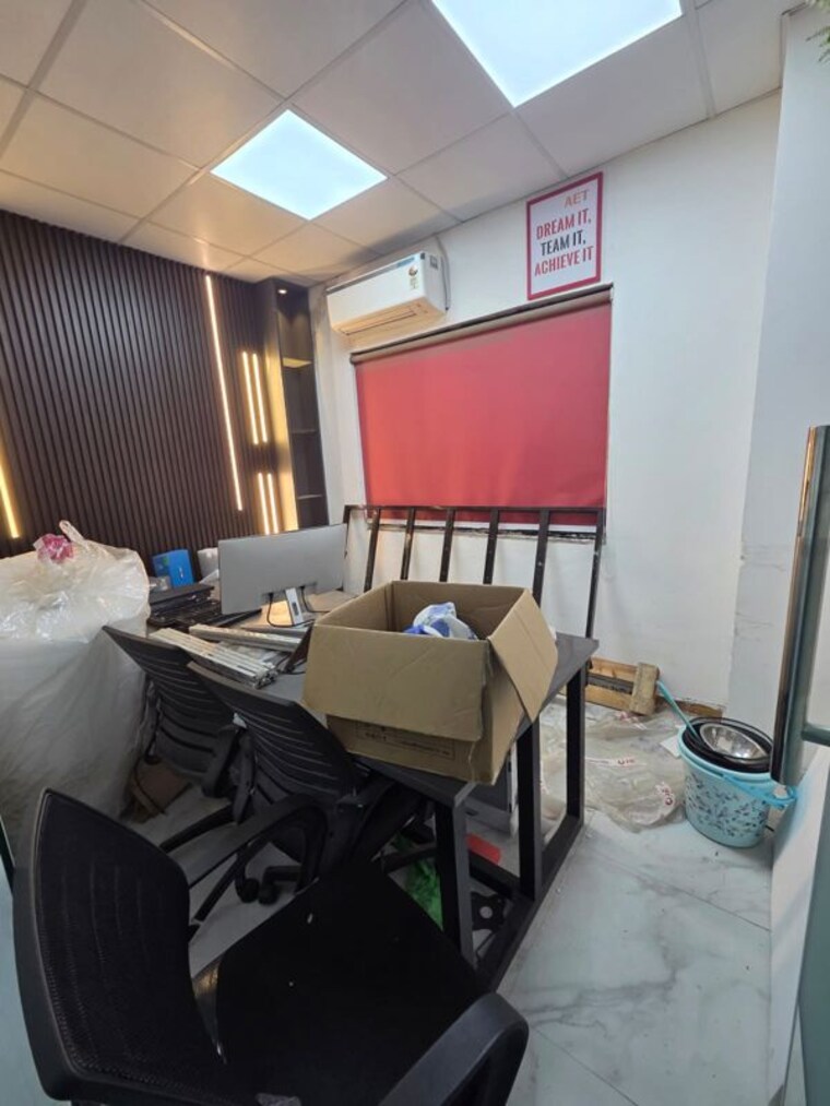 Master Bedroom, vaishali sector 2 4 Bedroom 2100 Sq.Ft. Builder Floor In Vaishali Sector 2 Ghaziabad 9913320