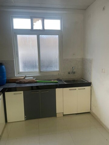 Kitchen in 3 BHK Apartment at Indira Nagar – for Rent