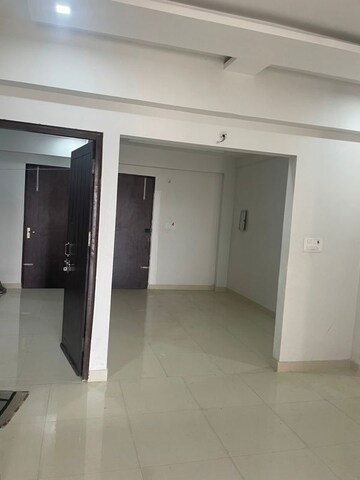 Room in 3 BHK Apartment at Indira Nagar – for Rent