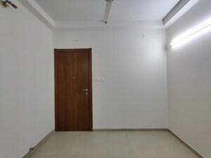 Room in  Apartment at Bhartiya City, Thanisandra Main Road – for Rent