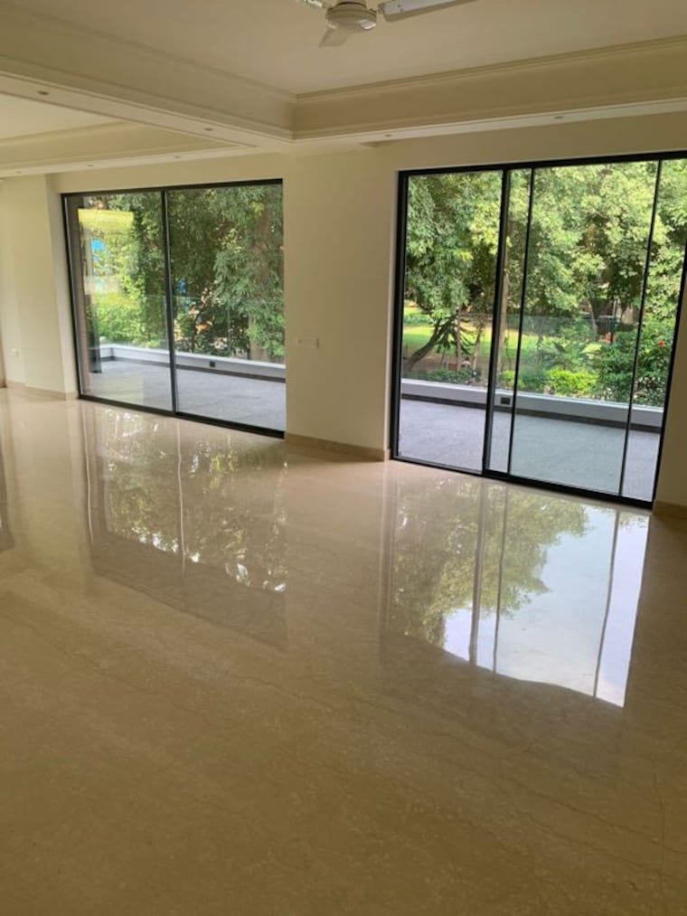 Room, vasant vihar 4 Bedroom 11900 Sq.Ft. Builder Floor In Vasant Vihar Delhi 9913514