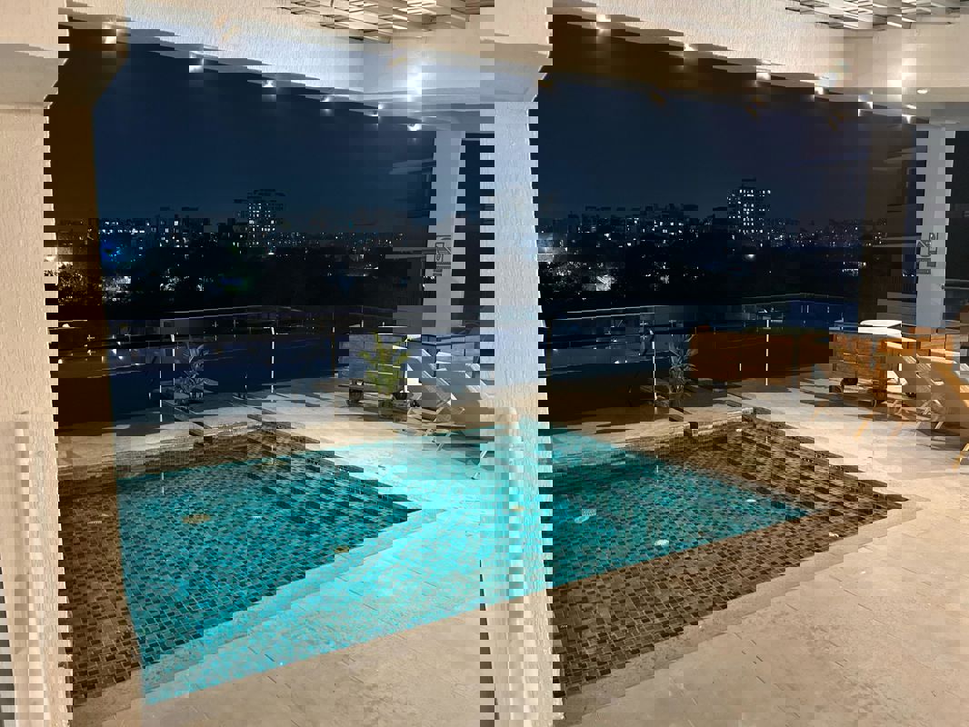 3 BHK + Servant Room Apartment For Sale in Avon Vista