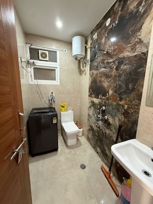 Furnished Amenities in 2 BHK Builder Floor at Aman Vihar – for Rent