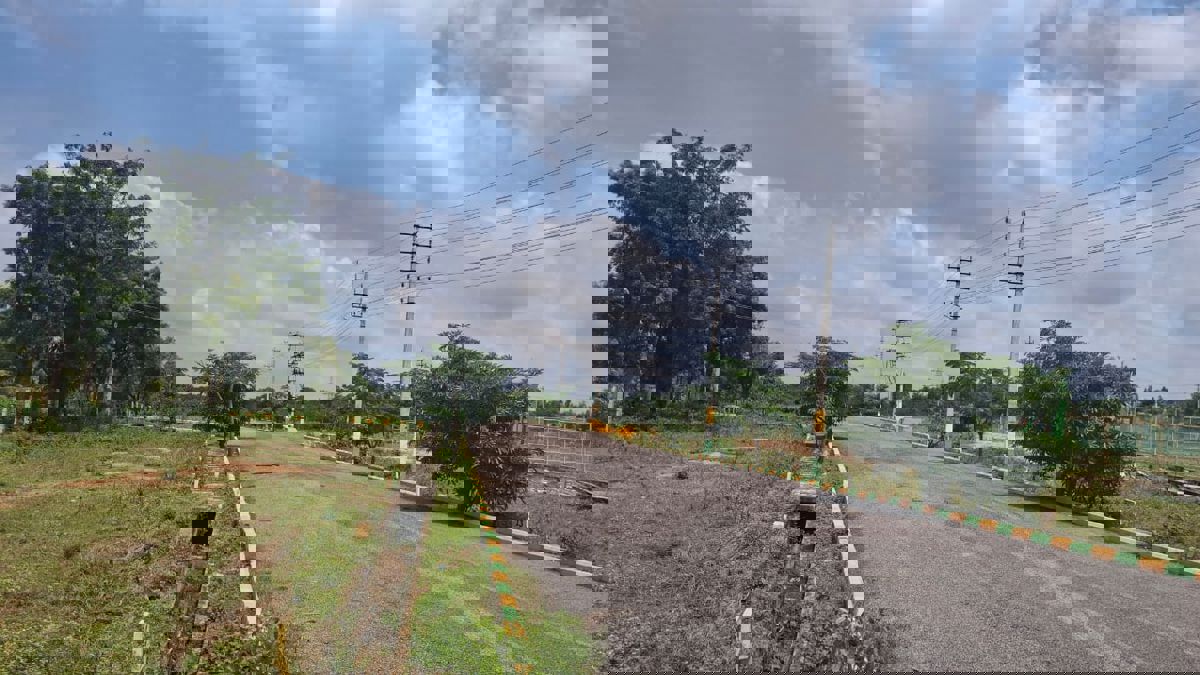 Plot For Sale in Sathnur