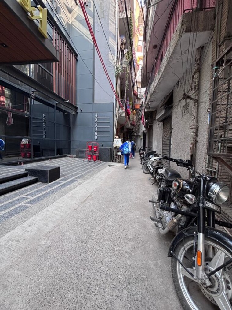 Exterior View, kalu sarai Commercial Office Space in IT/SEZ 350 Sq.Yd. In Kalu Sarai Delhi 9913807