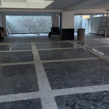 Parking in 3 BHK Builder Floor at Panchkula Urban Estate – for Sale