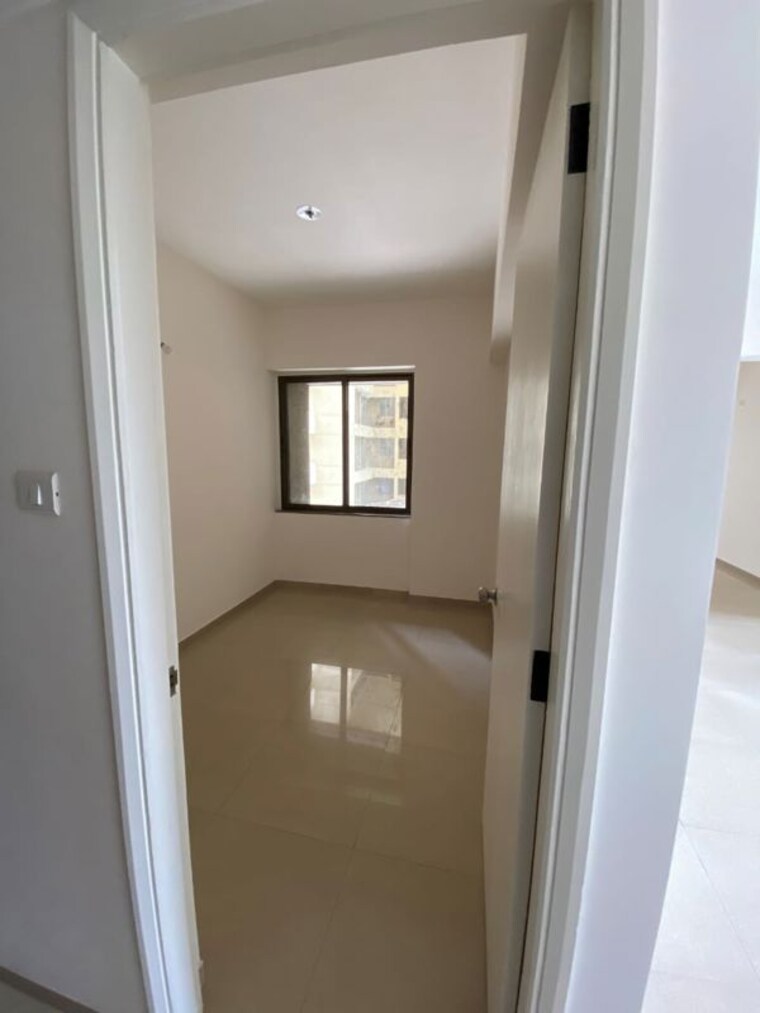 Bedroom, dlh-udaka-heights-goregaon-west 2.5 Bedroom 800 Sq.Ft. Apartment In Goregaon West Mumbai 9913924