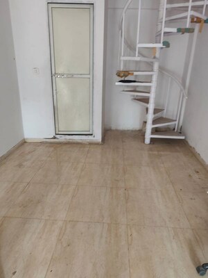 1 RK Apartment For Rent in Adarsh Nagar Society, Worli