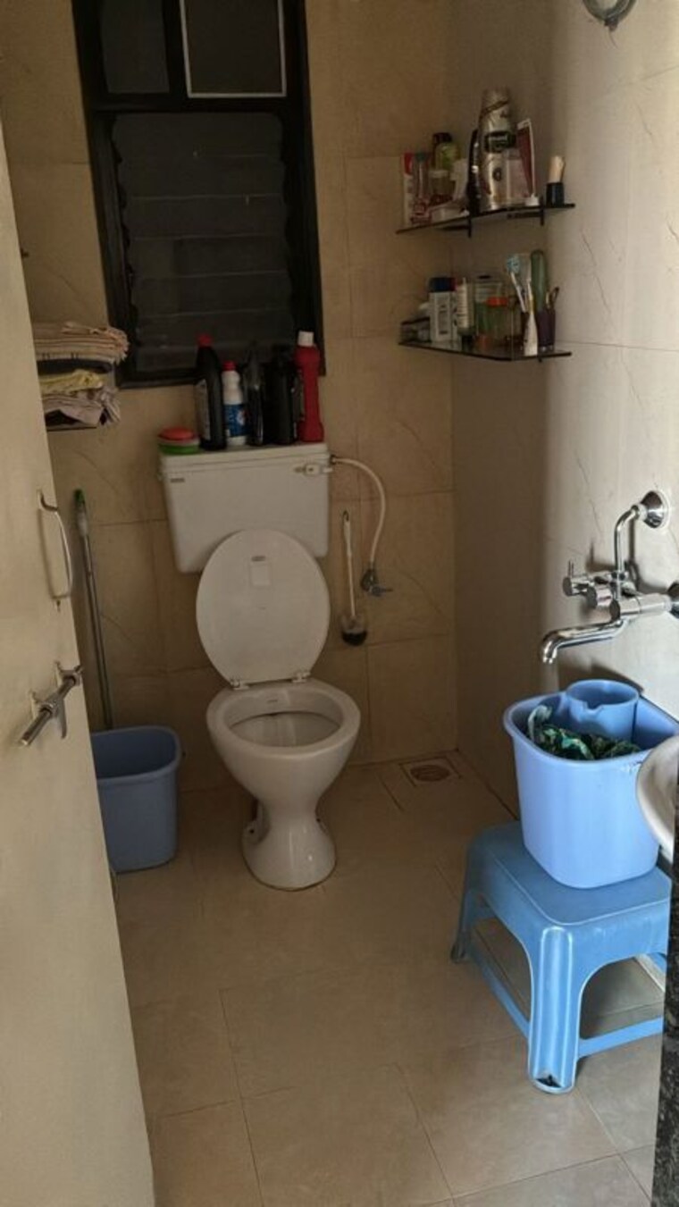 Bathroom, venkateshwara-silver-moon 3 Bedroom 1180 Sq.Ft. Apartment In Baner Pune 9914166