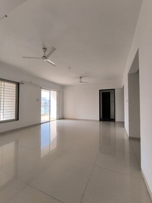 3 BHK Apartment For Rent in Prathamesh Park