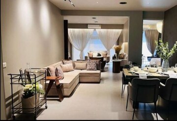 Master Bedroom in 3 BHK Builder Floor at Sector 5 – for Rent