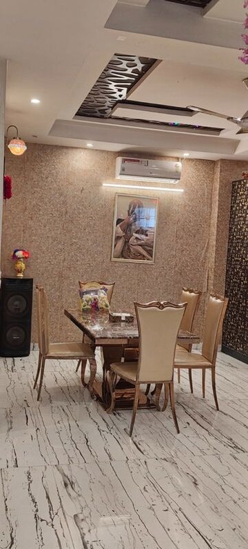 Living Room in 4 BHK Builder Floor at Maya Homes, Indrapuram – for Rent