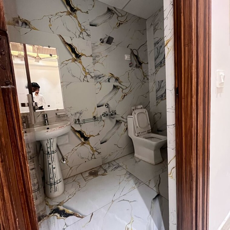 Bathroom, sector 1 greater noida 2 Bedroom 1020 Sq.Ft. Apartment In Sector 1 Greater Noida Greater Noida 9914258