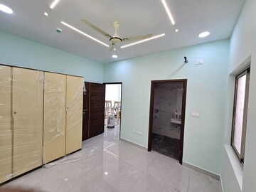 Room in 3 BHK Apartment at Hallmark Treasor, Narsingi – for Rent