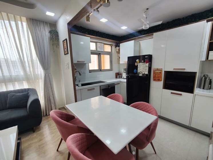 Master Bedroom, hiranandani-eagleridge-wing-a 2 Bedroom 680 Sq.Ft. Apartment In Thane West Thane 9914343