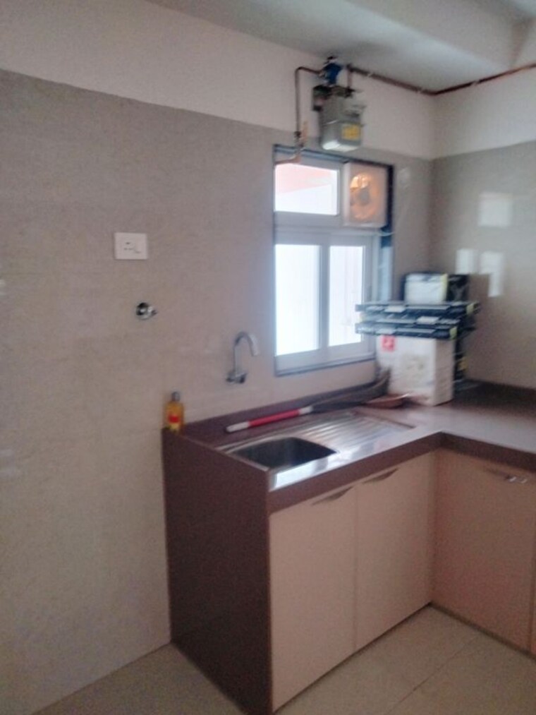 Kitchen, je-and-vee-madhuban 2 Bedroom 705 Sq.Ft. Apartment In Malad East Mumbai 9914470