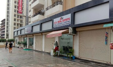  Shop – Exterior View View at Connaught Place - for Rent
