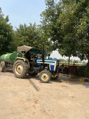  Plot For Sale in Jewar