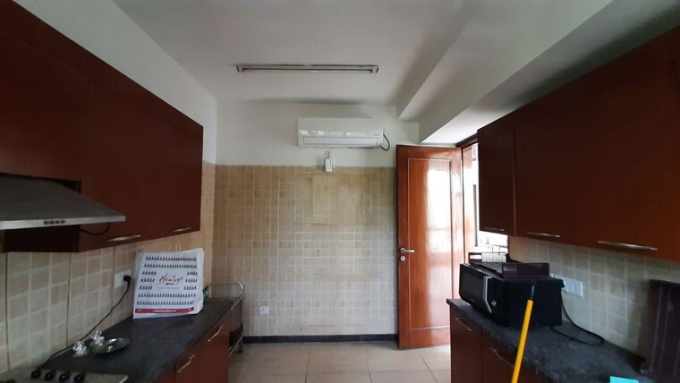 Kitchen, jaypee-greens-the-castille 4 Bedroom 3150 Sq.Ft. Apartment In Jaypee Greens Greater Noida 9914564