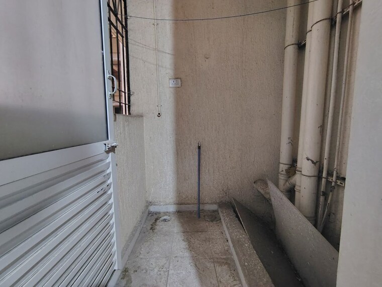 undefined, kalpataru-paramount 2 Bedroom 711 Sq.Ft. Apartment In Kapur Bawdi Thane 9914639