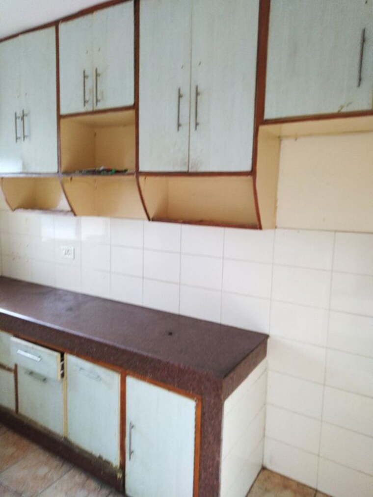 Kitchen, unitech-uniworld-gardens-2 3 Bedroom 1355 Sq.Ft. Apartment In Sector 47 Gurgaon 9914714