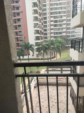 2 BHK Apartment For Rent in K Raheja Corp Maple Leaf, Powai