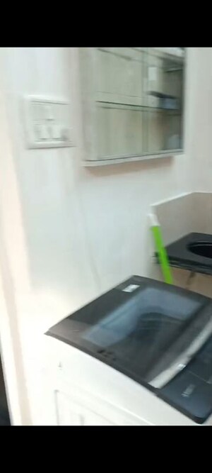 Furnished Amenities in 1 BHK Apartment at Worli – for Rent