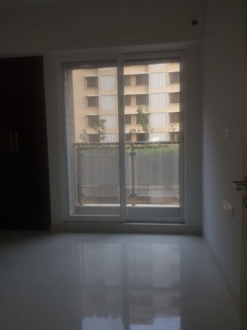 Room in 2 BHK Apartment at Ashar Edge, Pokhran Road No Two – for Rent