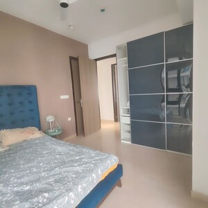 Room in 3 BHK Apartment at Lodha Allura, Worli – for Rent