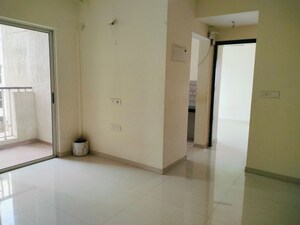 Room in 1 BHK Apartment at Lodha Codename Premier, Dombivli East – for Rent