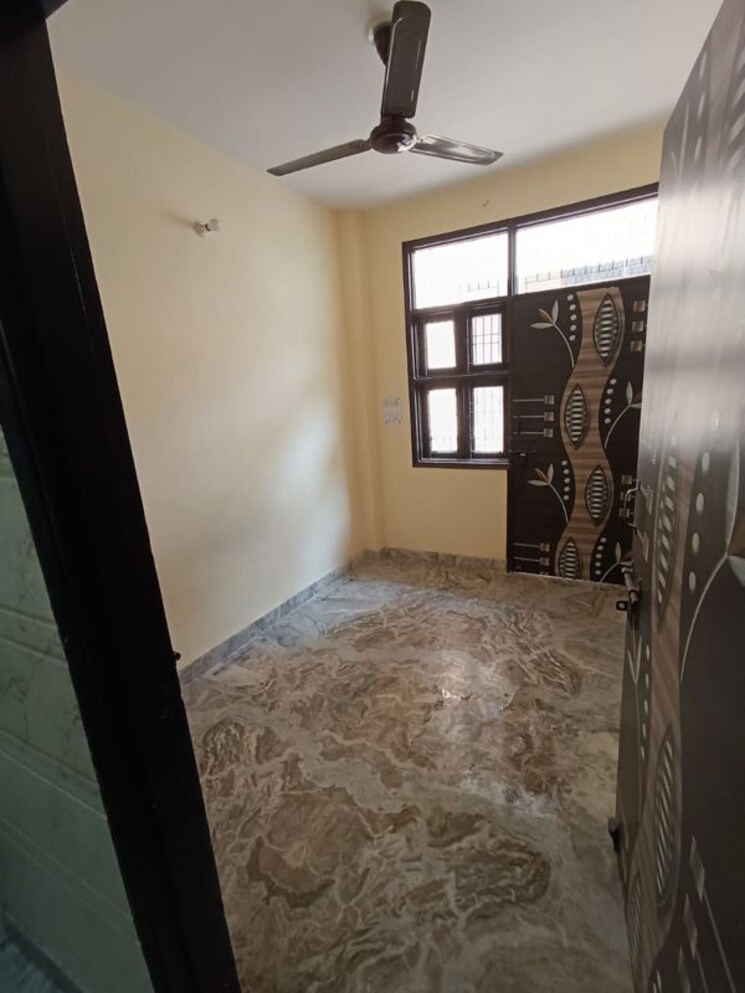 Bedroom, sant nagar 2 Bedroom 450 Sq.Ft. Builder Floor In Sant Nagar Delhi 9914858