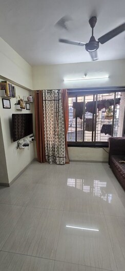 2 BHK Apartment For Sale in Parshwanath Galaxy