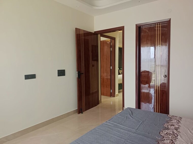Room, amolik-aster-woods 3 Bedroom 1620 Sq.Ft. Builder Floor In Sector 98 Faridabad 9915159