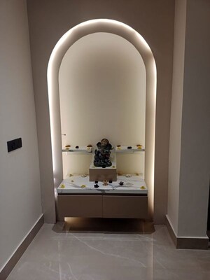 Furnished Amenities in 3 BHK Builder Floor at Amolik Aster Woods, Sector 98 – for Sale