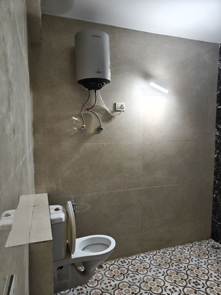 Bathroom, rwa-apartments-sector-52 1 RK 350 Sq.Ft. Villa In Sector 52 Noida 9915191