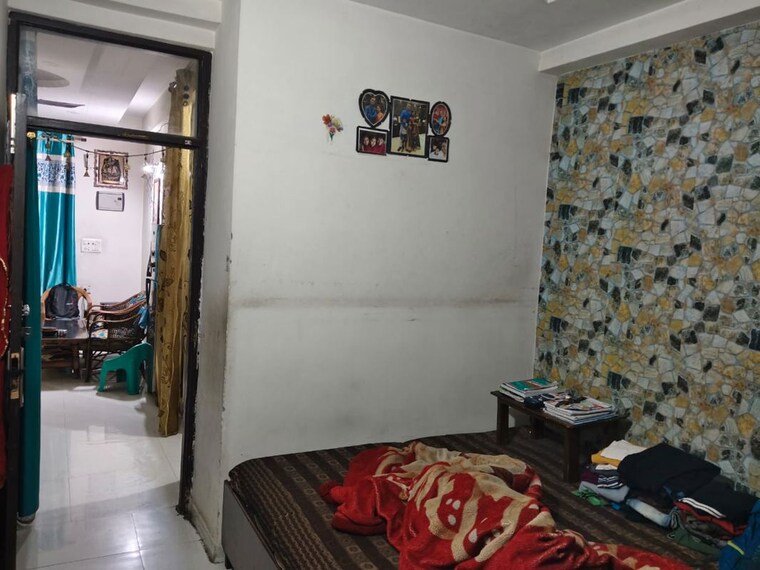 Bedroom, vashisht-heights 3 Bedroom 650 Sq.Ft. Apartment In Sector 87 Faridabad 9915234