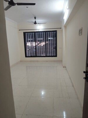 3 BHK Apartment For Rent in Chauhan Avenue, Goregaon West