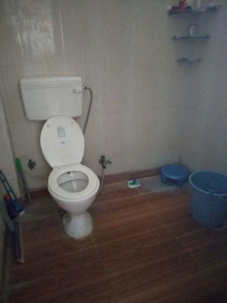 Bathroom, rwa-apartments-sector-41 3 Bedroom 1450 Sq.Ft. Villa In Sector 41 Noida 9915293