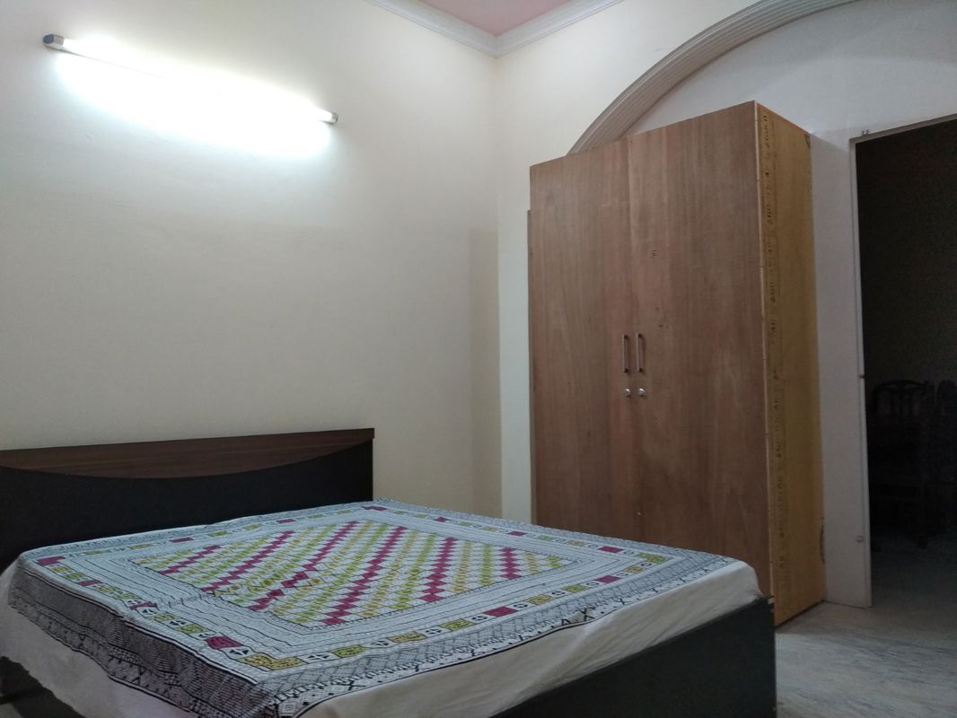 3 BHK Villa For Rent in RWA Apartments Sector 41