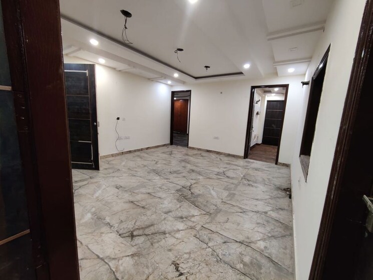 Room, tdi-the-retreat 4 Bedroom 359 Sq.Ft. Builder Floor In Sector 89 Faridabad 9915137