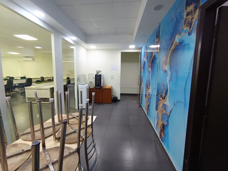 undefined, sector 3 Commercial Office Space 5000 Sq.Ft. In Sector 3 Noida 9915407