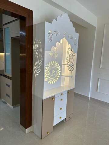 Master Bedroom in 3 BHK Builder Floor at BPTP Parklands, Sector 76 – for Rent