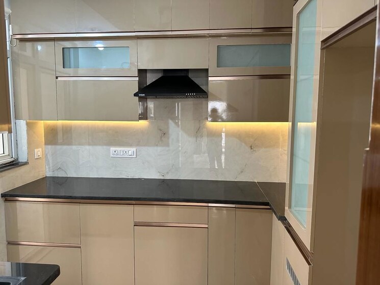 Kitchen, bptp-parklands 3 Bedroom 190 Sq.Yd. Builder Floor In Sector 76 Faridabad 9915485