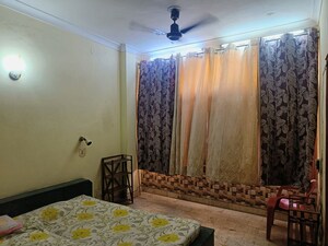 1 RK Independent House For Rent in RWA Apartments Sector 19, Sector 19
