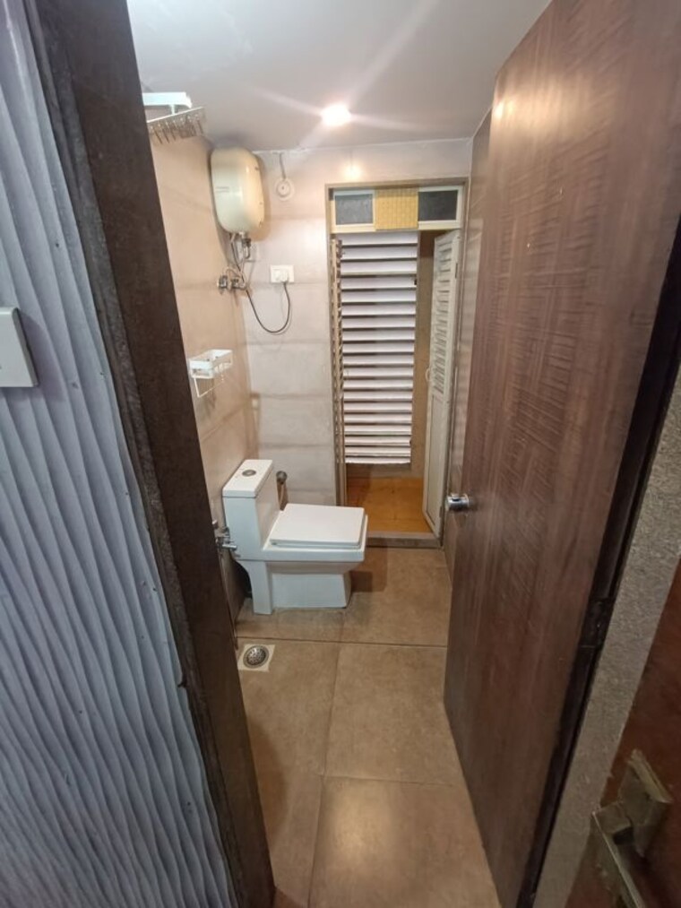 Bathroom, juhi-lawns 1.5 Bedroom 700 Sq.Ft. Apartment In Seawoods Navi Mumbai 9069899