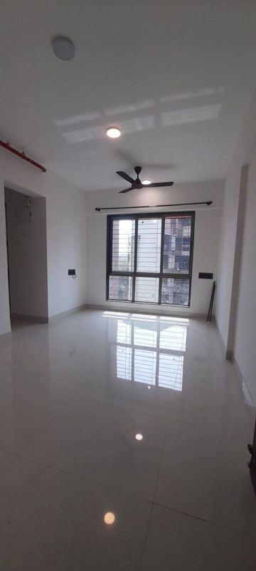 1 BHK Apartment For Rent in Shiv Shakti Tower 28, Malad East