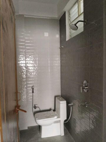Bathroom in 3 BHK Independent House at Hoshangabad Road – for Rent