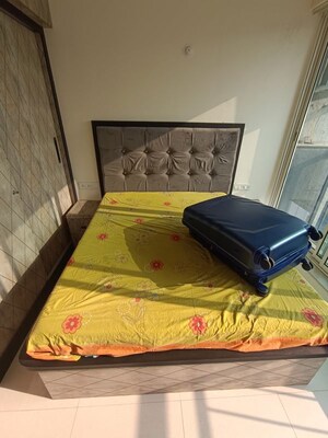 Bedroom in 2 BHK Apartment at L & T Seawoods Residences Phase 1 Part A, Seawoods – for Rent