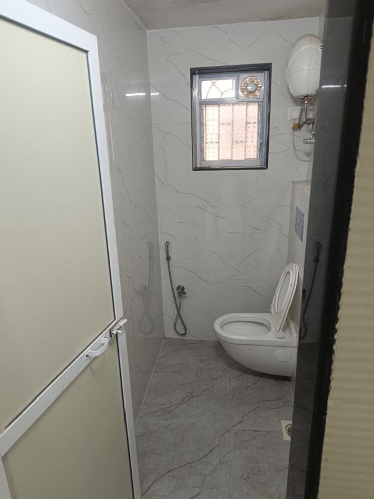 Bathroom, rattan-icon 2.5 Bedroom 1500 Sq.Ft. Apartment In Seawoods Sector 50 Navi Mumbai 9069931